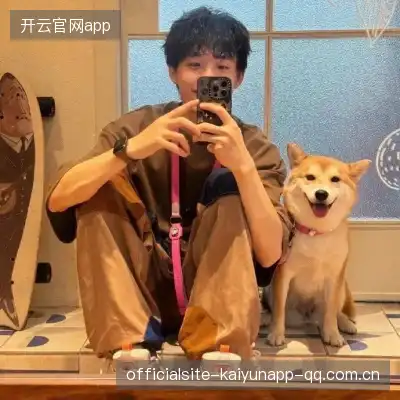 翁纳伶